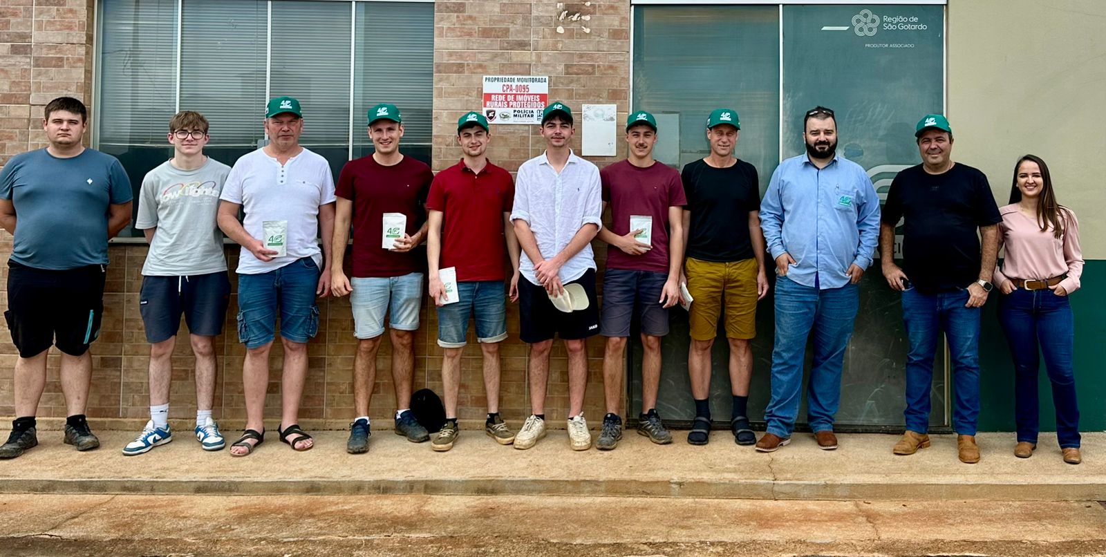 WhatsApp Image 2024-02-26 at 09.13.23 (1).jpeg